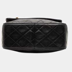 Pre Owned حقيبة كاميرا شانييل سي سي جلد حملاء مضلعة سوداء مع شراشيب