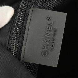 مملوكة مسبقًا Chanel Black Sport Line Shoulder Bag