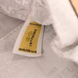 مملوكة مسبقًا Chanel Gold Calfskin Handbag