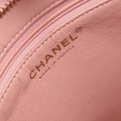 Pre Owned حقيبة شانيبل ميدالية جلد عجل وردي للتسوق