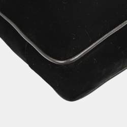 مملوكة مسبقًا حقيبة كتف شانييل قماش مخملي أسود