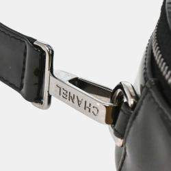 Pre Owned Chanel Black Patent Leather Handbag