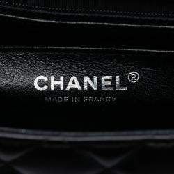 مملوكة مسبقًا Chanel Black Mini Square Classic Lambskin Single Flap