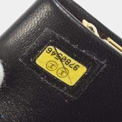 Pre Owned محفظة شانييل طويلة مطوية من الجلد الأسود