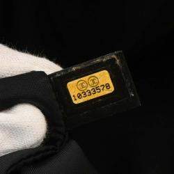 مملوكة مسبقًا حقيبة شانيل سوداء نسيج جاكار نايلون خط سفر توت