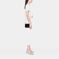 مملوكة مسبقًا Chanel Black CC Quilted Caviar Wallet on Chain