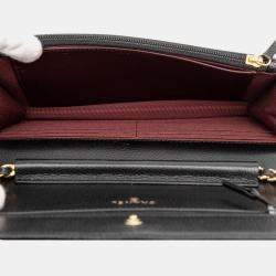 مملوكة مسبقًا Chanel Black CC Quilted Caviar Wallet on Chain
