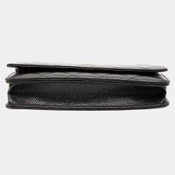 مملوكة مسبقًا Chanel Black CC Quilted Caviar Wallet on Chain