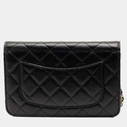 مملوكة مسبقًا Chanel Black CC Quilted Caviar Wallet on Chain