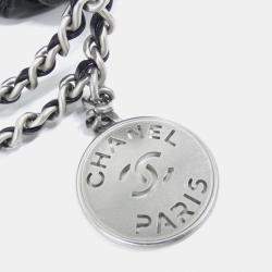 مملوكة مسبقًا Chanel 22 Line Handbag