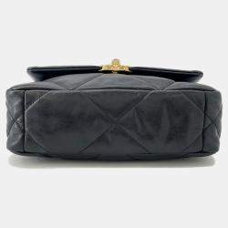 Pre Owned Chanel 19 Matelasse Lambskin Leather Shoulder Bag