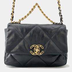 Pre Owned Chanel 19 Matelasse Lambskin Leather Shoulder Bag