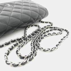 مملوكة مسبقًا محفظة بسلسلة شانيل تايملس كلاسيك لاين جلد أسود