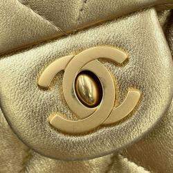 مملوكة مسبقًا Chanel Chain Shoulder Bag Mini Matelasse 18 Coco Mark Lambskin
