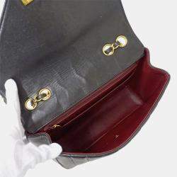 مملوكة مسبقًا Chanel Shoulder Bag V-Stitched Lambskin Black With Gold Hardware And Double Chain