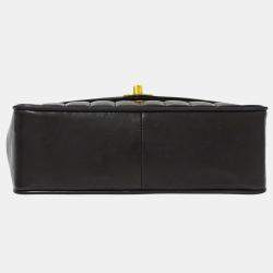 مملوكة مسبقًا Chanel Shoulder Bag V-Stitched Lambskin Black With Gold Hardware And Double Chain