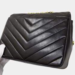 مملوكة مسبقًا Chanel Shoulder Bag V-Stitched Lambskin Black With Gold Hardware And Double Chain