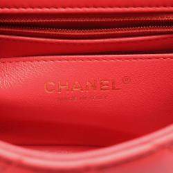 Pre Owned Chanel Chevron V-Stitch Lambskin Leather Shoulder Bag