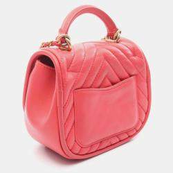 Pre Owned Chanel Chevron V-Stitch Lambskin Leather Shoulder Bag