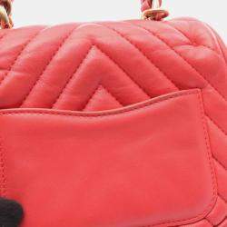 Pre Owned Chanel Chevron V-Stitch Lambskin Leather Shoulder Bag