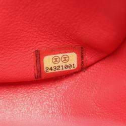 Pre Owned Chanel Chevron V-Stitch Lambskin Leather Shoulder Bag