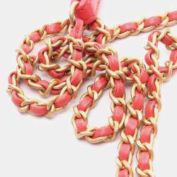 Pre Owned Chanel Chevron V-Stitch Lambskin Leather Shoulder Bag