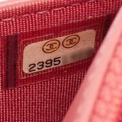 مملوكة مسبقًا محفظة بسلسلة شانيل تريندي سي سي جلد وردي مبطن