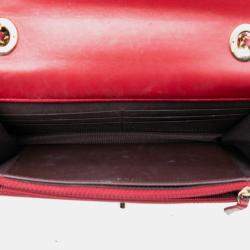 مملوكة مسبقًا Chanel Red Lambskin Trendy CC Wallet On Chain
