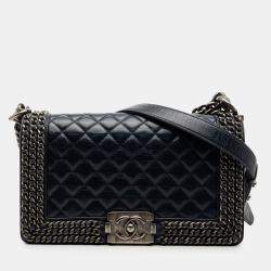 مملوكة مسبقًا Chanel Blue Old Medium Quilted Glazed Calfskin Chain Around Boy Flap