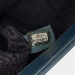 Pre Owned  حقيبة شانيل بوي قلاب جلد عجل مزجج متوسط قديم أزرق