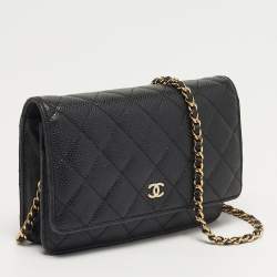 مملوكة مسبقًا Chanel CC Black Caviar Quilted Leather Wallet On Chain