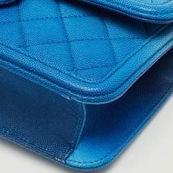 مملوكة مسبقًا Chanel Sunset on the Sea Small Blue Quilted Caviar Leather Bag