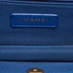 مملوكة مسبقًا Chanel Sunset on the Sea Small Blue Quilted Caviar Leather Bag