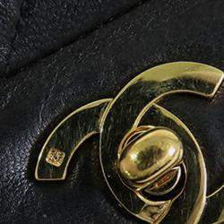 Pre Owned حقيبة شانيل كلاسيكية مزدوجة الغطاء صغيرة من جلد الخروف أسود