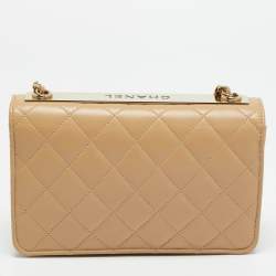 مملوكة مسبقًا حافظة شانيلاين WOC سى سى جلد مبطن أسود ترندي