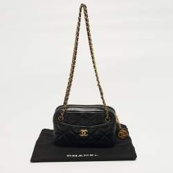 مملوكة مسبقًا Chanel CC Mini Black Quilted Leather Camera Bag