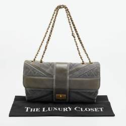 مملوكة مسبقًا Chanel Union Jack Reissue Grey Quilted Leather and Suede Flap Bag