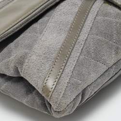 مملوكة مسبقًا Chanel Union Jack Reissue Grey Quilted Leather and Suede Flap Bag