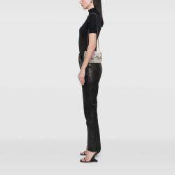 مملوكة مسبقًا حقيبة شانيل قماش قنب مستطيلة صغيرة بيضاء مرصعة بغطاء مفرد