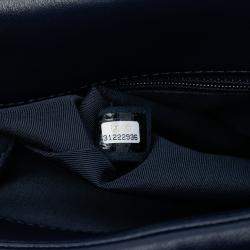 مملوكة مسبقًا Chanel Blue Large Lambskin 19 Flap