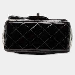 مملوكة مسبقًا Chanel Black Mini Square Classic Patent Single Flap