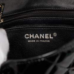 مملوكة مسبقًا Chanel Black Mini Square Classic Patent Single Flap
