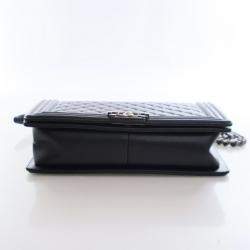 مملوكة مسبقًا حقيبة شانيل متوسطة جلد خروف بوي