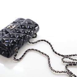 مملوكة مسبقًا Chanel Mini Patent Rectangular Classic Single Flap Bag