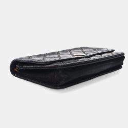 مملوكة مسبقًا Chanel Black Metallic Quilted Leather Tartan Button Wallet On Chain (WOC)