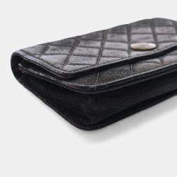 مملوكة مسبقًا Chanel Black Metallic Quilted Leather Tartan Button Wallet On Chain (WOC)