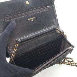 مملوكة مسبقًا Chanel Black Metallic Quilted Leather Tartan Button Wallet On Chain (WOC)