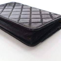 مملوكة مسبقًا Chanel Black Metallic Quilted Leather Tartan Button Wallet On Chain (WOC)