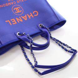 Pre Owned حقيبة يد شانيل دوفيل قماش أزرق كبيرة