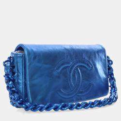 مملوكة مسبقًا Chanel Metallic Blue Shoulder Flap Bag